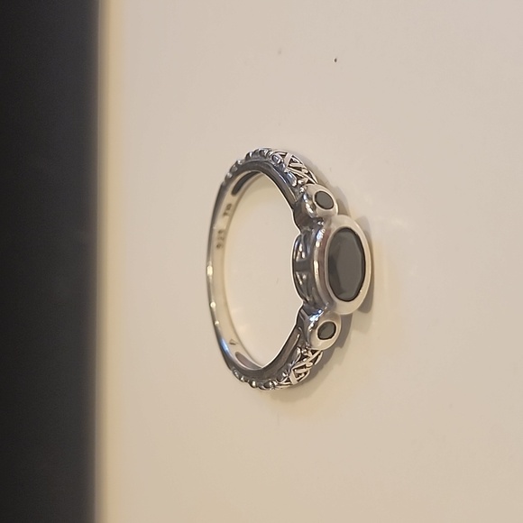 Silpada ring - Picture 1 of 3